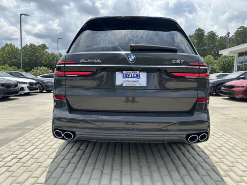 Used 2024 BMW ALPINA XB7 AWD/4WD image 21