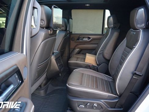 Used 2026 GMC Yukon Denali Ultimate image 35