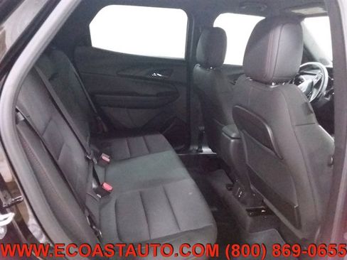 Used 2021 Chevrolet TrailBlazer RS w/ Convenience Package image 15