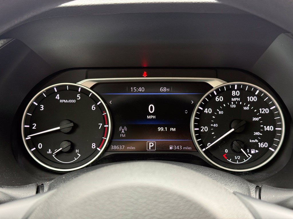 Used 2025 Nissan Sentra SV FWD image 12