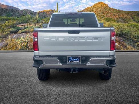 Used 2022 Chevrolet Silverado 2500 LTZ w/ LTZ Convenience Package image 5