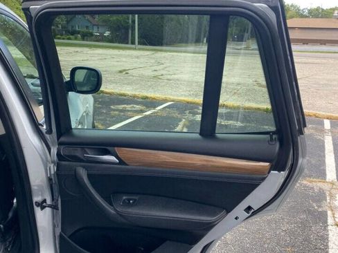 Used 2012 BMW X3 xDrive28i image 10