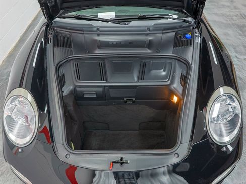 Used 2009 Porsche 911 Carrera 4S image 3