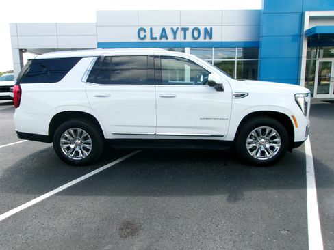 Certified 2025 GMC Yukon Denali AWD/4WD image 2
