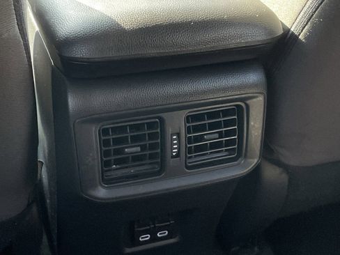 Used 2023 Toyota RAV4 XLE image 24