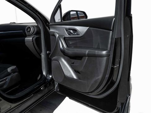 Used 2020 Chevrolet Blazer LT w/ Redline Edition image 40