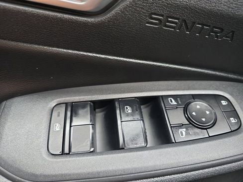 New 2026 Nissan Sentra SV FWD image 30