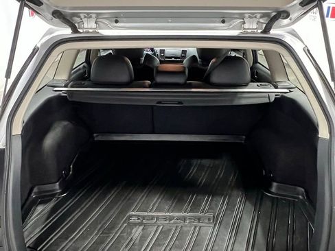 Used 2007 Subaru Outback 2.5XT Limited image 17