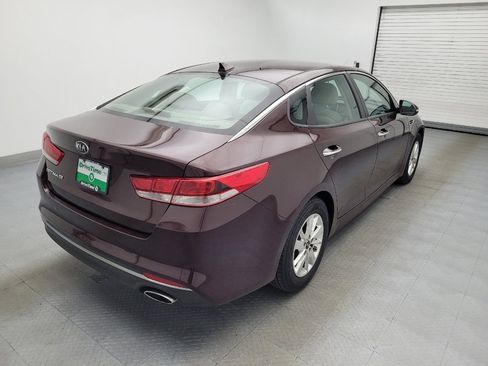 Used 2018 Kia Optima LX image 9