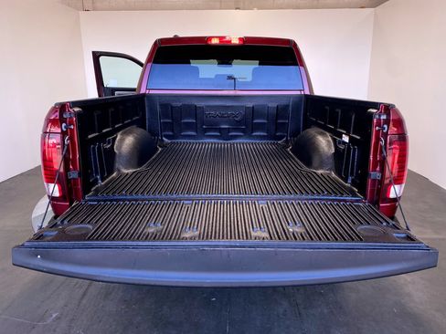 Used 2024 RAM 1500 Warlock RWD image 15