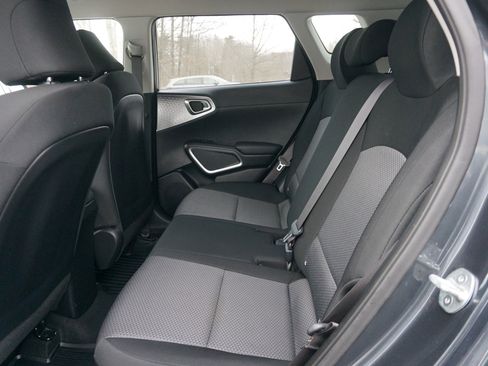 Used 2020 Kia Soul LX image 13