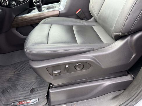 Used 2024 Chevrolet Silverado 1500 LT Trail Boss w/ Convenience Package II image 17