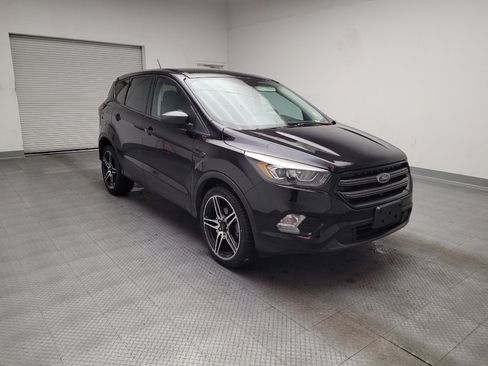 Used 2019 Ford Escape SEL image 13