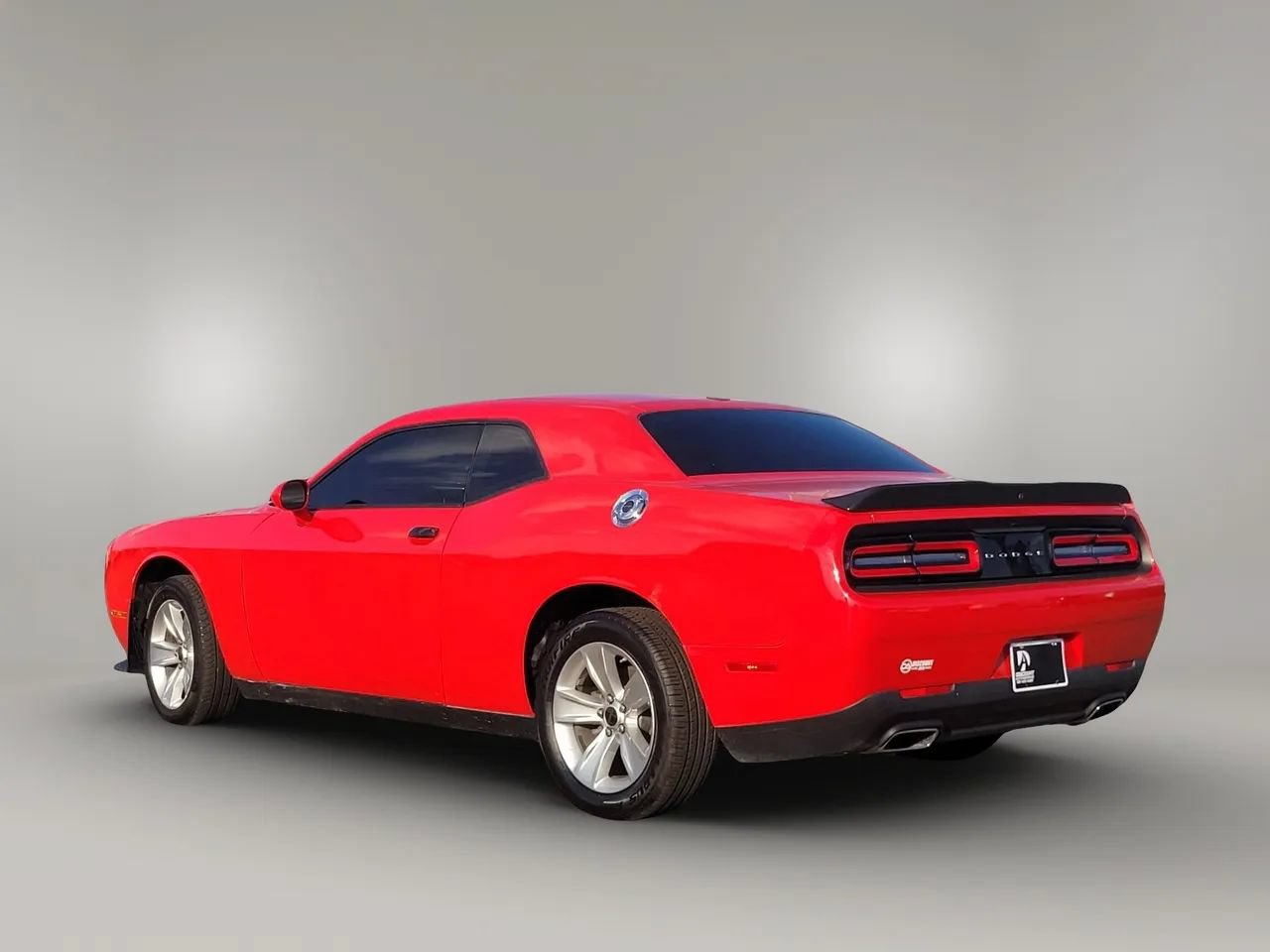 Used 2023 Dodge Challenger SXT RWD image 20