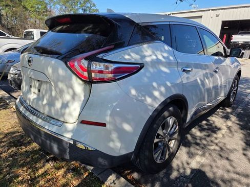 Used 2017 Nissan Murano S w/ Navigation Package image 3