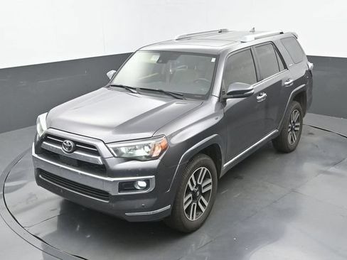Used 2021 Toyota 4Runner Limited AWD/4WD image 16