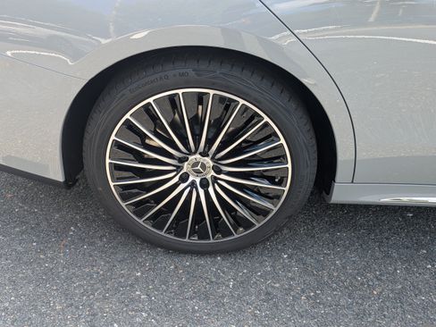 New 2026 Mercedes-Benz E 450 4MATIC Sedan image 10