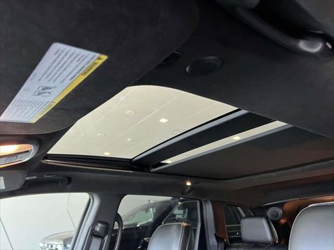 Used 2018 Jeep Grand Cherokee Trackhawk image 20