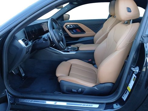 Used 2024 BMW 230i Coupe w/ Premium Package RWD image 19