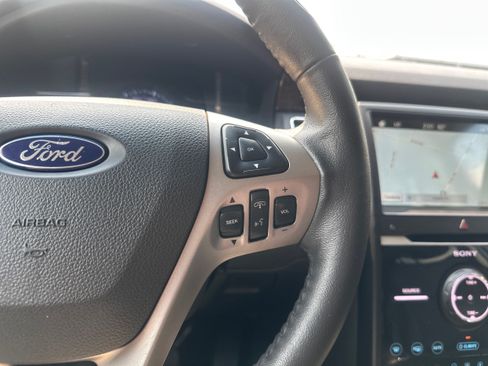 Used 2019 Ford Flex Limited AWD/4WD image 34