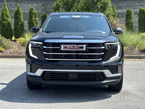 Used 2026 GMC Acadia Elevation w/ Elevation Premium Package FWD image 3