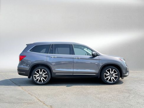 Used 2022 Honda Pilot Elite image 8