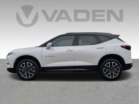 New 2025 Chevrolet Blazer RS w/ Driver Confidence II Package image 2