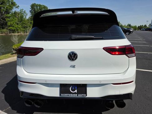 Used 2024 Volkswagen Golf R AWD/4WD image 10