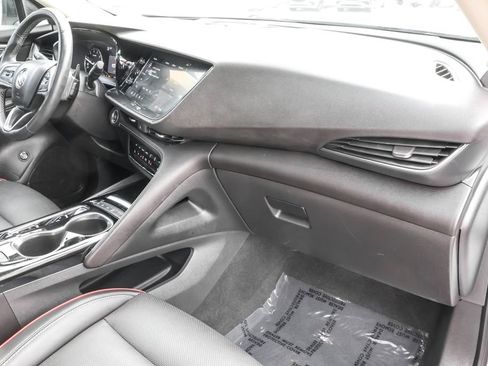 Used 2022 Buick Envision Essence w/ Sport Touring Package AWD/4WD image 39