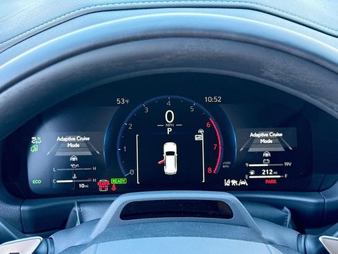 New 2025 Lexus LX 700h Luxury image 3