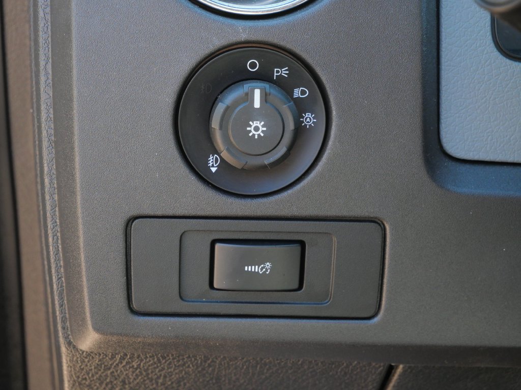 Used 2011 Ford F150 XLT w/ XLT Convenience Pkg AWD/4WD image 17