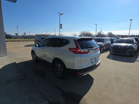 Used 2018 Honda CR-V EX image 6
