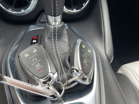 Used 2021 Chevrolet Camaro LT w/ RS Package image 27