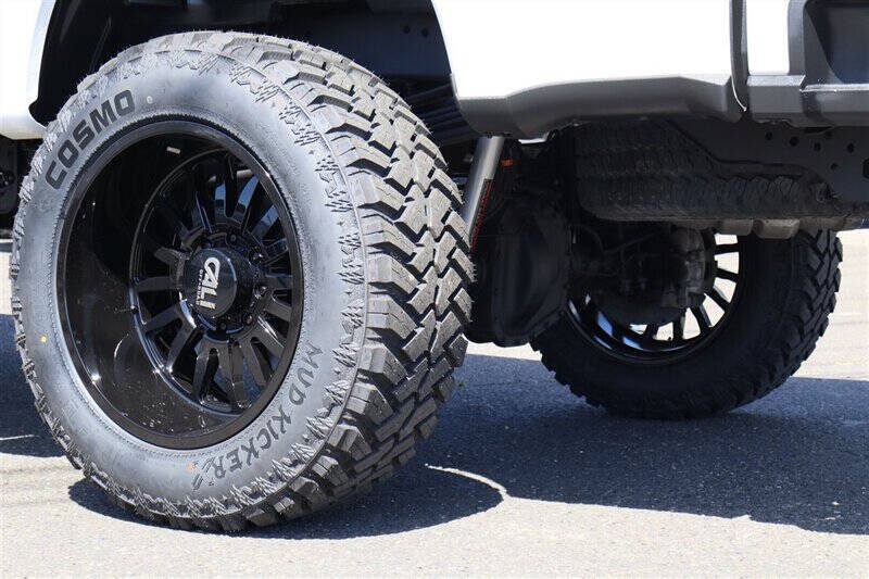 Used 2024 Ford F250 Platinum AWD/4WD image 40