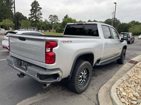 Used 2021 Chevrolet Silverado 2500 LT w/ Texas Edition AWD/4WD image 6