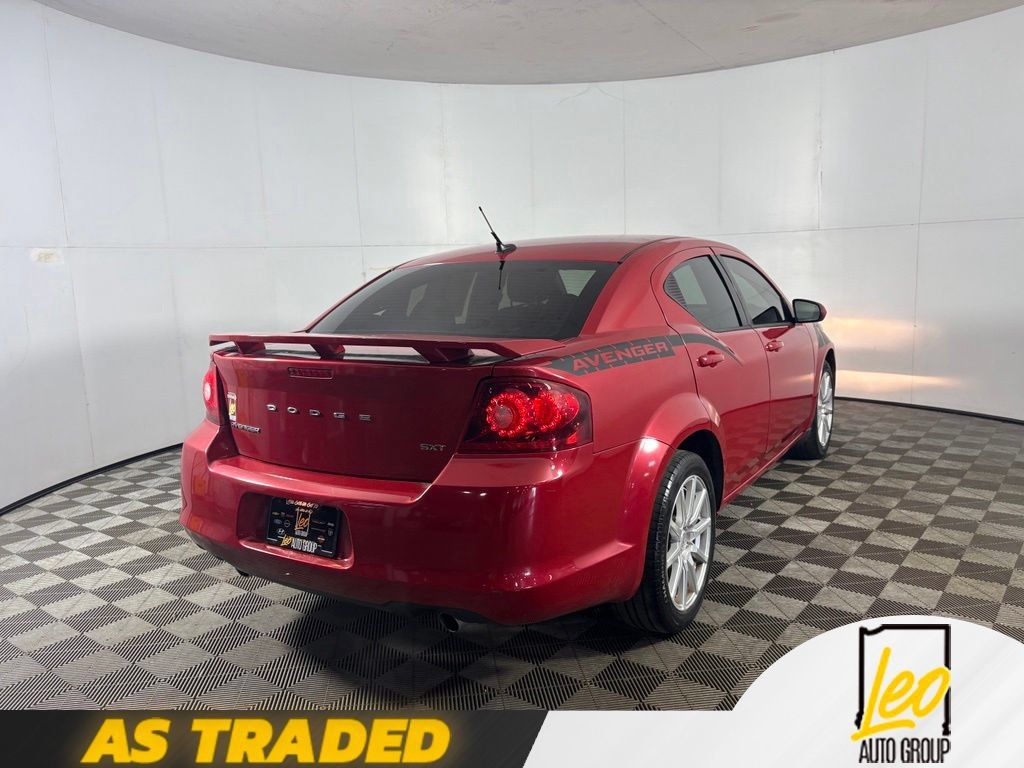 Used 2013 Dodge Avenger SXT FWD image 5