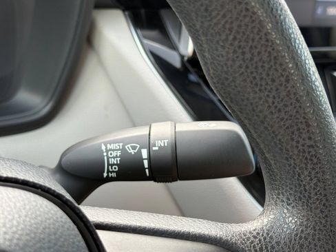 Certified 2020 Toyota Corolla LE FWD image 39