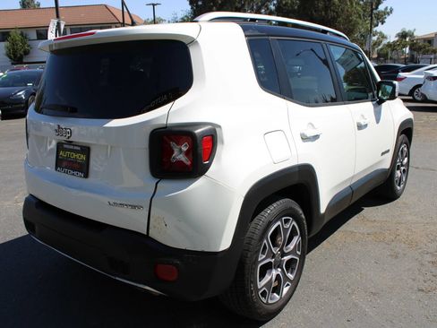 Used 2017 Jeep Renegade Limited FWD image 35