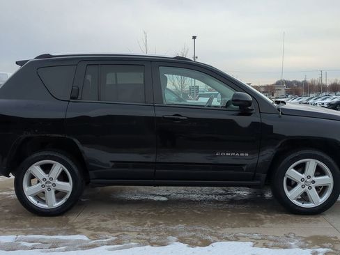 Used 2014 Jeep Compass Latitude image 8