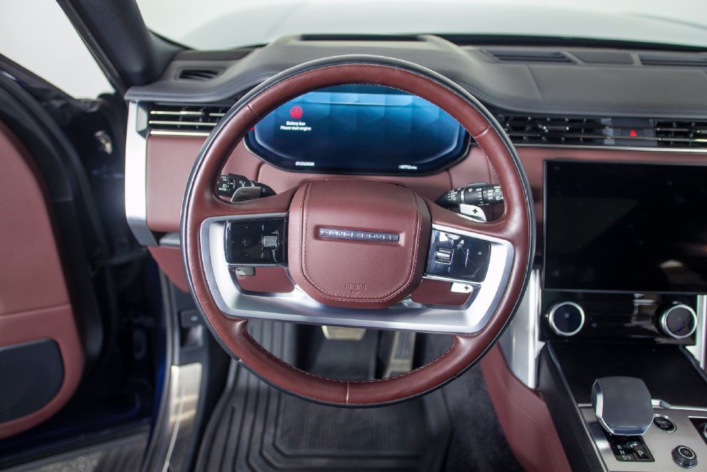 Used 2023 Land Rover Range Rover SE AWD/4WD image 29
