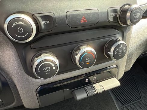 Used 2023 RAM 1500 Tradesman w/ Warlock PACKAGE AWD/4WD image 34