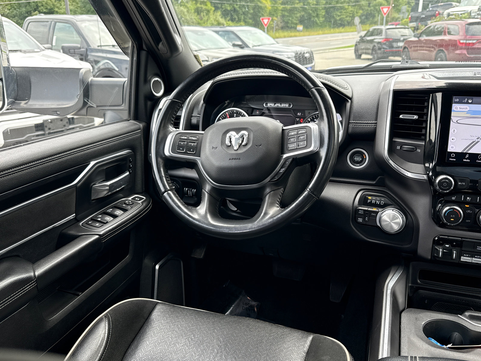 Used 2022 RAM 2500 Laramie AWD/4WD image 25