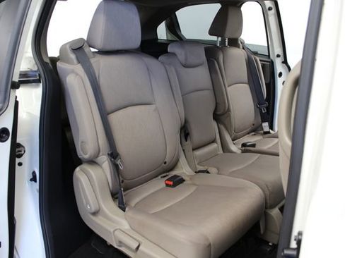 Used 2019 Honda Odyssey EX image 25