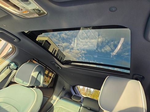 New 2026 Genesis GV60 Performance image 10