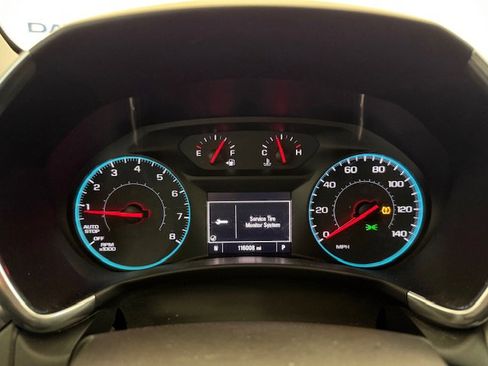 Used 2018 Chevrolet Equinox LS image 5