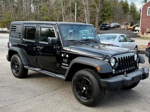 Used 2018 Jeep Wrangler Unlimited Sport S image 1