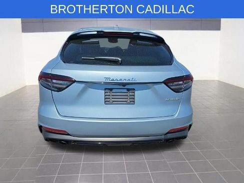 Used 2023 Maserati Levante F Tributo AWD/4WD image 9