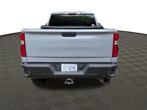 Used 2024 Chevrolet Silverado 2500 Custom w/ Custom Value Package AWD/4WD image 5