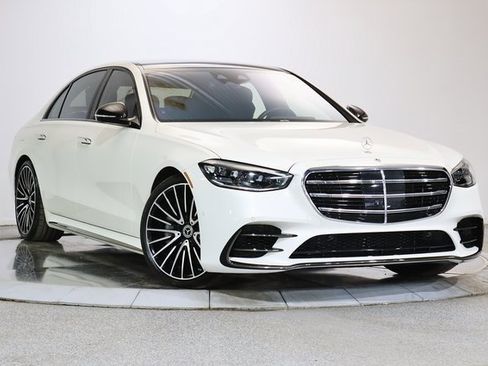 Used 2023 Mercedes-Benz S 580 4MATIC Sedan w/ AMG Line image 1