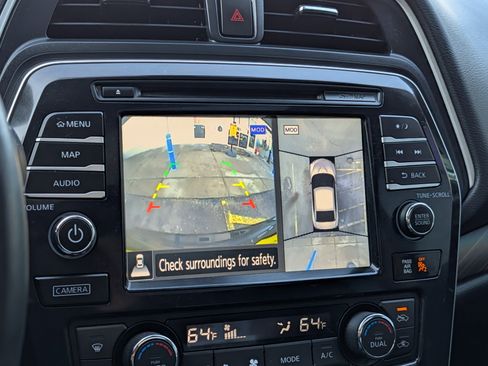 Used 2018 Nissan Maxima Platinum image 27